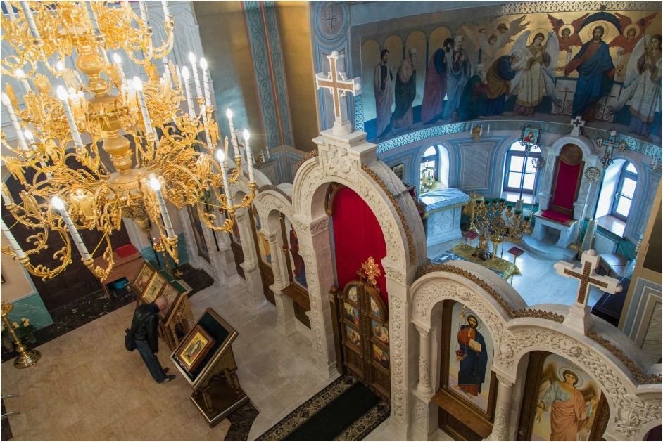 Интерьер православного храма