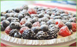 Быстрый пирог с ягодами - фото шаг 5