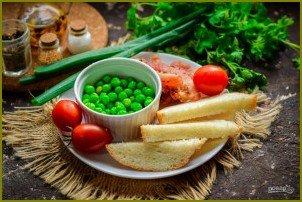 Салат с зеленым горошком и сухариками - фото шаг 1