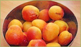 Варенье из абрикосов в сиропе - фото шаг 3