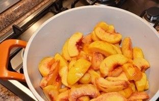 Варенье из персиков без сиропа - фото шаг 4