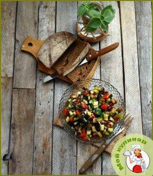 Салат из овощей-гриль со свежим огурцом - фото шаг 6