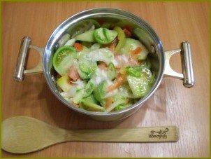 Салат из зеленых помидоров на зиму - фото шаг 4