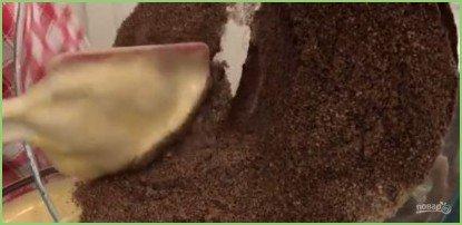 Шоколадный торт с малиновым мармеладом - фото шаг 6