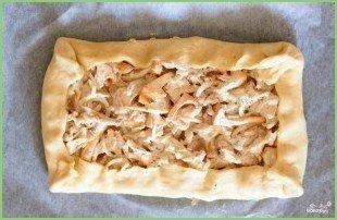 Пирог с грибами, сметаной и сыром - фото шаг 4