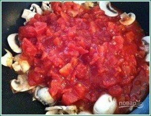 Ригатони с томатным соусом