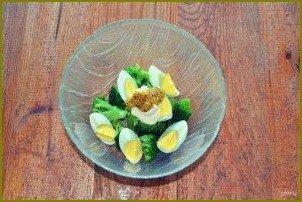Салат с брокколи и яйцом - фото шаг 7
