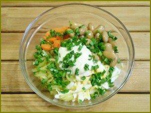 Салат с фасолью и солеными огурцами - фото шаг 6