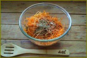 Сыроедческая морковка по-корейски - фото шаг 2