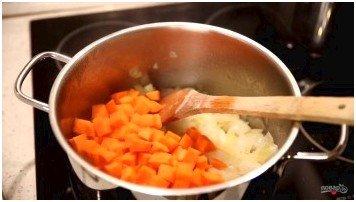 Тыквенный крем-суп со сливками и сыром - фото шаг 2