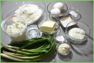 Пирог с зеленым луком и творогом - фото шаг 1