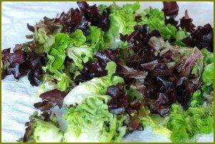 Весенний салат с французской заправкой - фото шаг 3