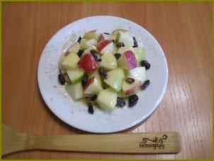 Салат с грушами и яблоками - фото шаг 8