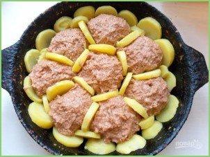 Картофельная запеканка с фрикадельками - фото шаг 7