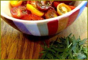 Салат с помидорами и зеленью - фото шаг 1