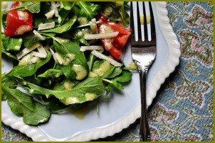 Салат с рукколой и помидорами - фото шаг 4
