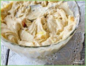 Шарлотка со сгущенкой - фото шаг 4