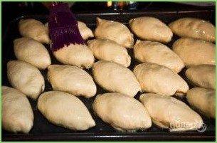 Сдобные пирожки - фото шаг 12