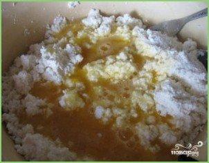 Творожная запеканка с кукурузной мукой - фото шаг 3