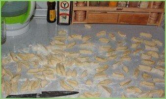 Баурсаки из творога - фото шаг 6
