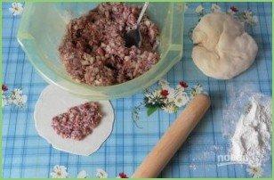 Домашние чебуреки с фаршем - фото шаг 6