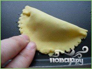 Яблочные конвертики с миндалем и изюмом - фото шаг 16