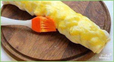 Яблочный штрудель из слоеного дрожжевого теста - фото шаг 6