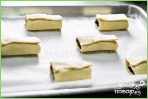 Круассаны с шоколадом из слоеного теста - фото шаг 6