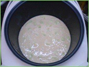 Манник с яблоками на кефире - фото шаг 9