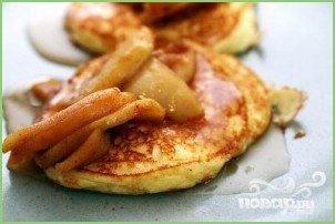 Оладьи с рикоттой и яблоками - фото шаг 4