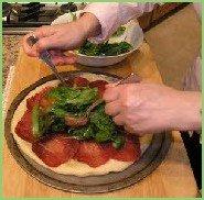 Пицца с рукколой и ветчиной - фото шаг 2