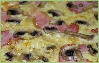 Пицца с ветчиной и шампиньонами - фото шаг 2