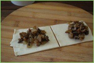 Пирожки с белыми грибами - фото шаг 5