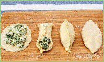 Пирожки с луком и яйцами - фото шаг 11