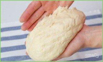 Пирожки с луком и яйцами - фото шаг 5