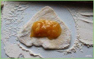 Пирожки со сливой из дрожжевого теста - фото шаг 15