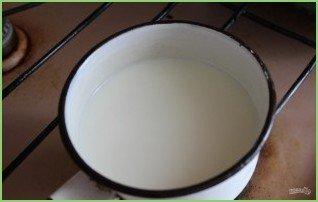 Пирожки со сливой из дрожжевого теста - фото шаг 2