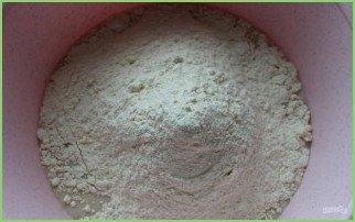 Пирожки со сливой из дрожжевого теста - фото шаг 4