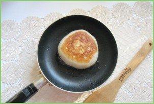 Пышные лепешки на дрожжах - фото шаг 11