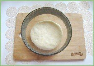 Пышные лепешки на дрожжах - фото шаг 6