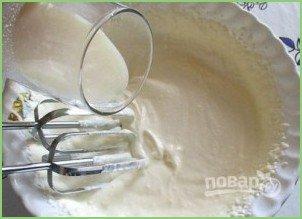 Рулет с творожным кремом - фото шаг 10
