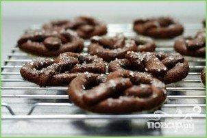 Шоколадные крендели - фото шаг 3