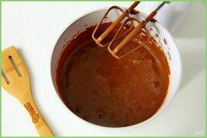 Шоколадный бисквит в мультиварке - фото шаг 6