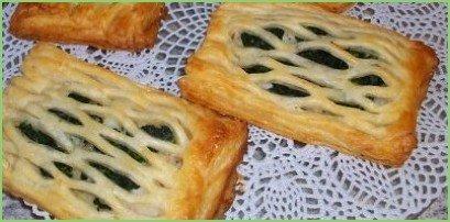 Слоеные пирожки с рыбой - фото шаг 8