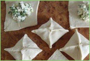 Слойки из слоеного дрожжевого теста - фото шаг 2