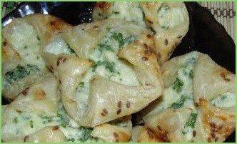 Слойки из слоеного дрожжевого теста - фото шаг 4