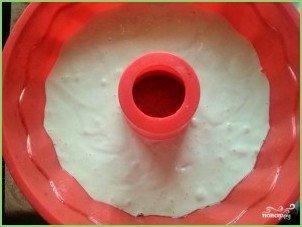 Ванильный бисквит на кипятке - фото шаг 3