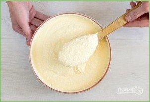 Запеканка из творога с изюмом - фото шаг 1