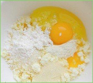 Запеканка из творога с манкой - фото шаг 1