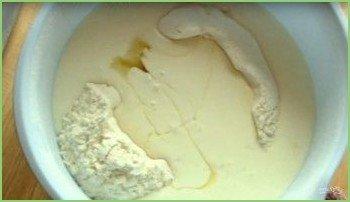 Жареные пирожки с вишней на кефире - фото шаг 2